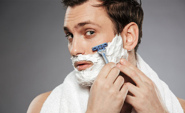 Experience cleaner and smother shaving